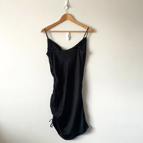 Aritzia Wilfred Only Ruched Slip Satin Dress Midi Mini Black Size Small - Picture 10 of 13
